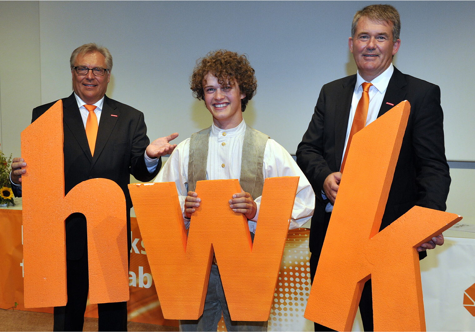 Von links: HWK-Präsident Hans-Peter Rauch, Jakob Epp und Hauptgeschäftsführer Ulrich Wagner