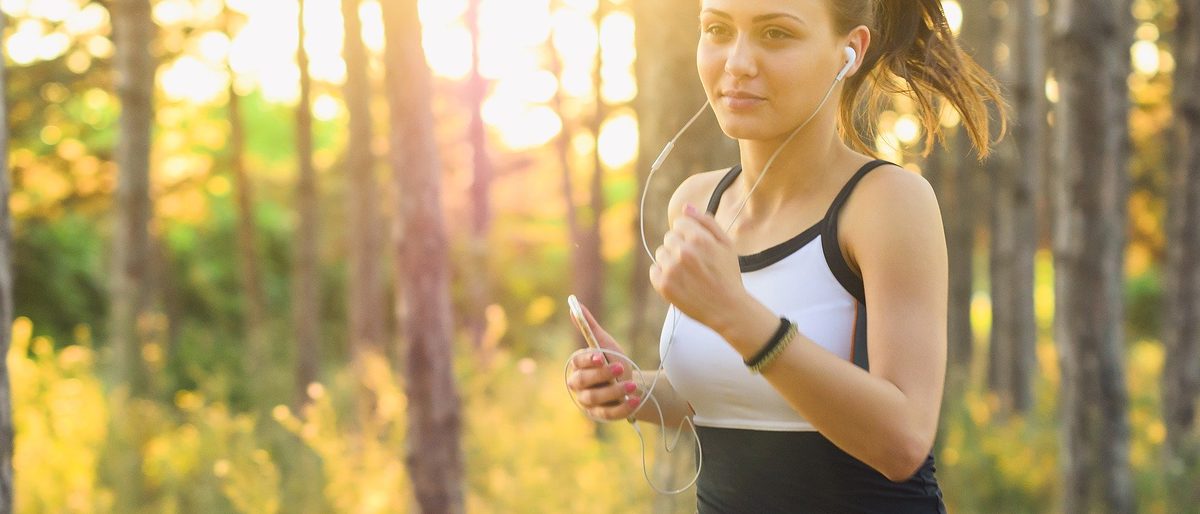 Frau Joggen Wald