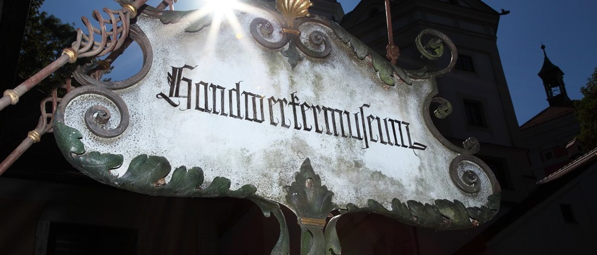 Museum_Schild
