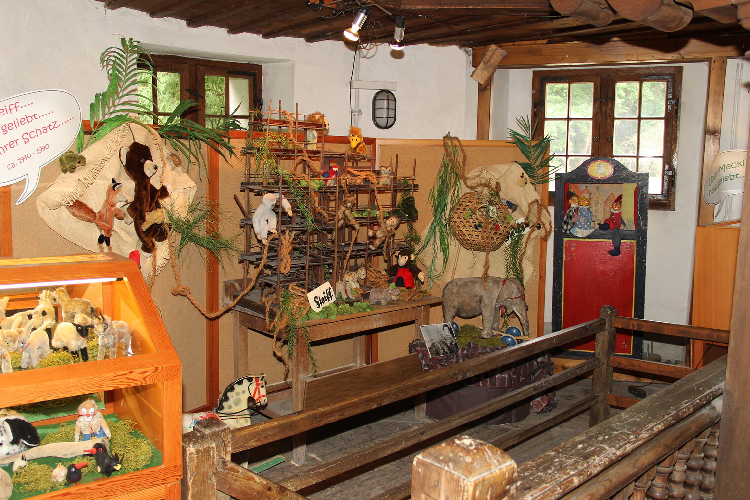 Museum - Eröffnung Spielzeugausstellung 8
