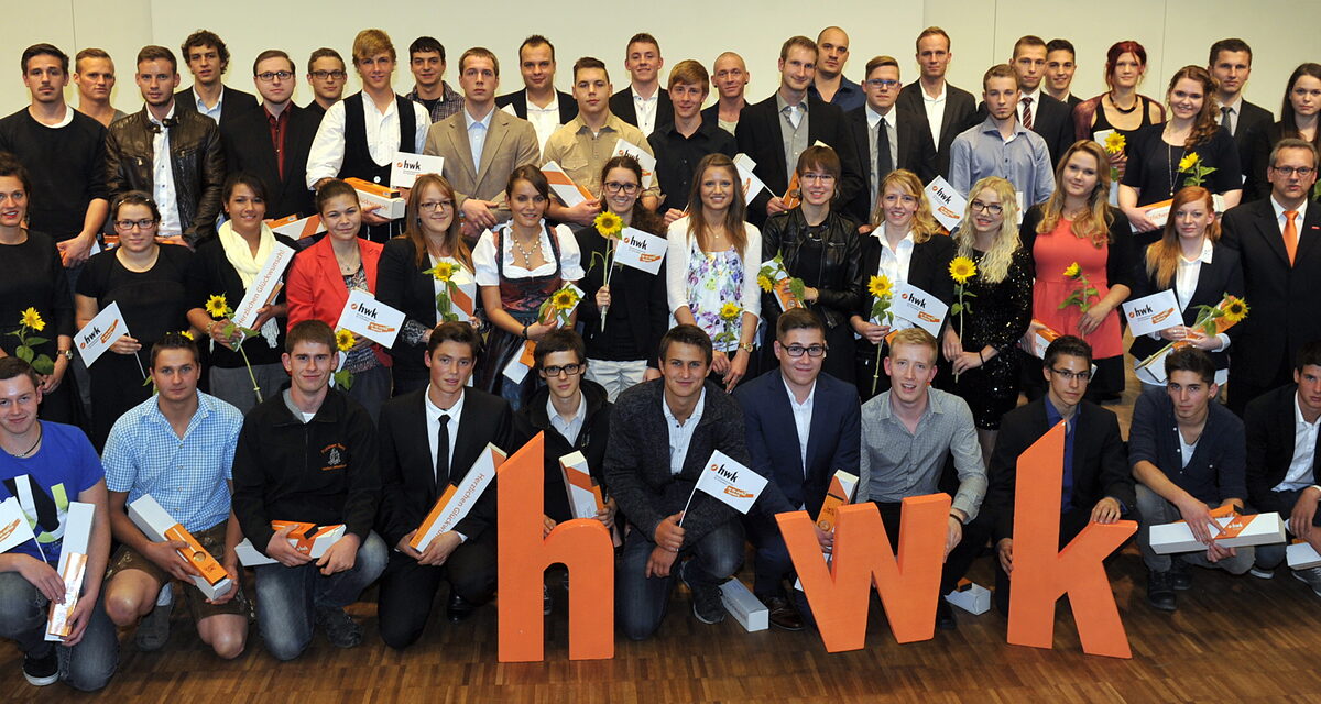 Die 59 schwäbischen Kammersieger des Leistungswettbewerbs des Deutschen Handwerks 2015