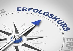 erfolg, service, start, erfolgreich, business, erfolgskurs, motivation, beratung, selbstndigkeit, plan, planung, handeln, beginn, verwirklichen, beruf, entscheidung, vernderung, machen, karriere, ziel, chance, strategie, slogan, ziele, leistung, idee, job, werbung, arbeit, herausforderung, marketing, starten, unternehmen, wort, text, kompass, kompassnadel, richtung, begriff, hintergrund