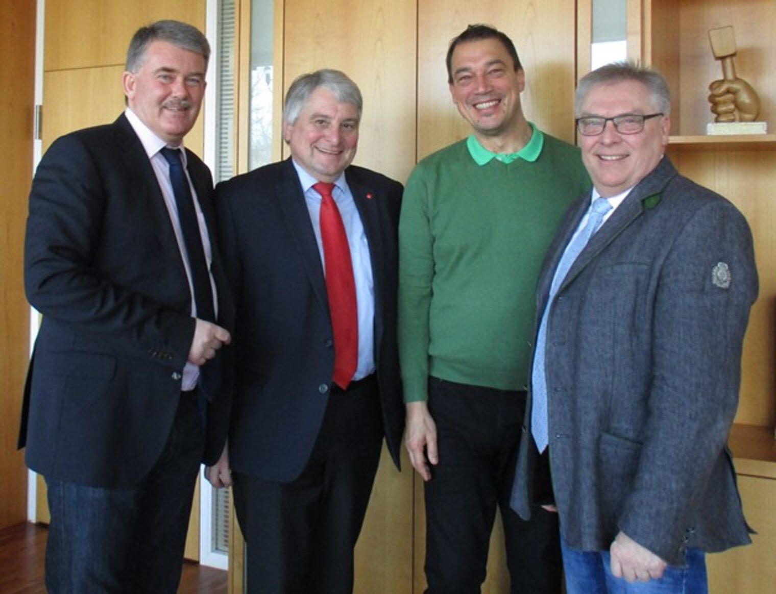 Ulrich Wagner (Hauptgeschäftsführer der HWK Schwaben), Harald Güller (SPD-Landtagsabgeordneter), Dr. Linus Förster (SPD-Landtagsabgeordneter), Hans-Peter Rauch (Präsident der HWK Schwaben)