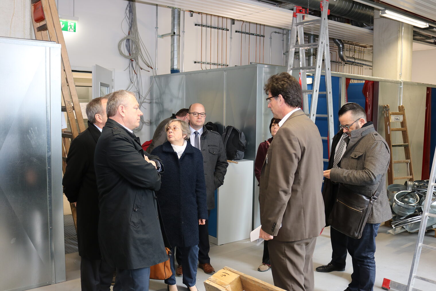 Besuch des BTZ Neubaus mit den französischen Partnerkammern 3