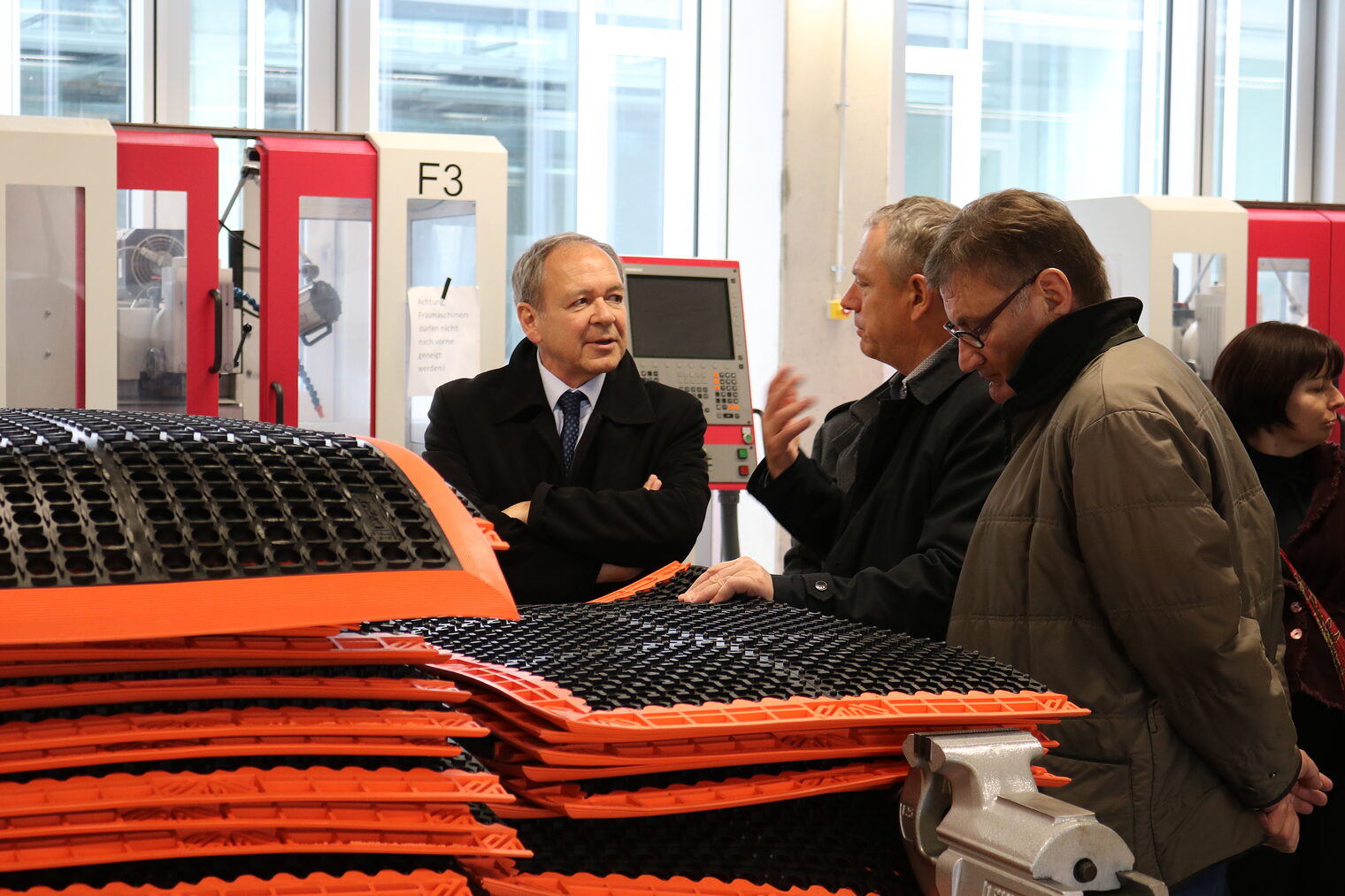 Besuch des BTZ Neubaus mit den französischen Partnerkammern 4