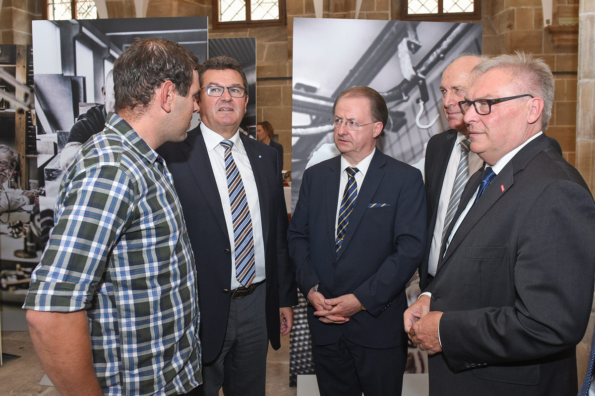 Wir feiern Bayern - Bayern feiert mit Wir feiern Bayern - Bayern feiert mit Schlagwort(e): Handwerk, Tag des Handwerks in Nürnberg 2018, Foto-Ausstellung wir feiern Bayern
