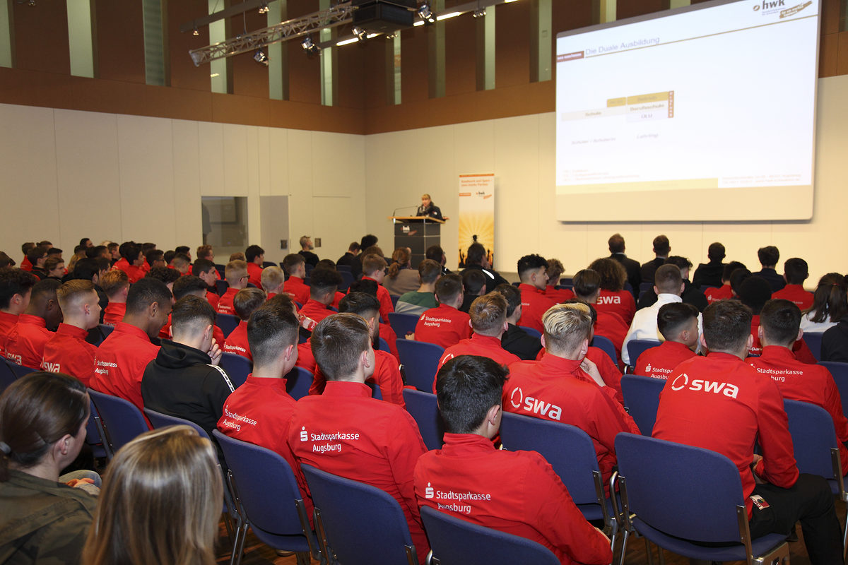 Berufsinfoveranstaltung FCA/AEV 11.02.2019 14